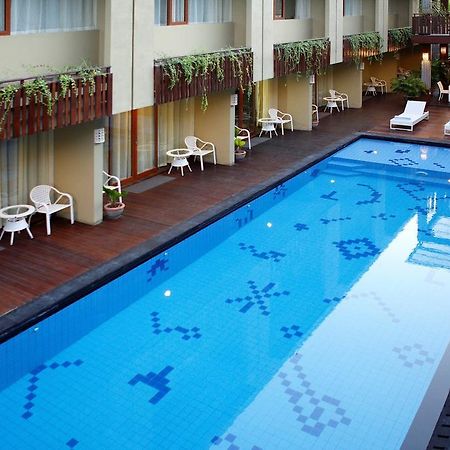Devata Suites&Residence Legian Exterior foto